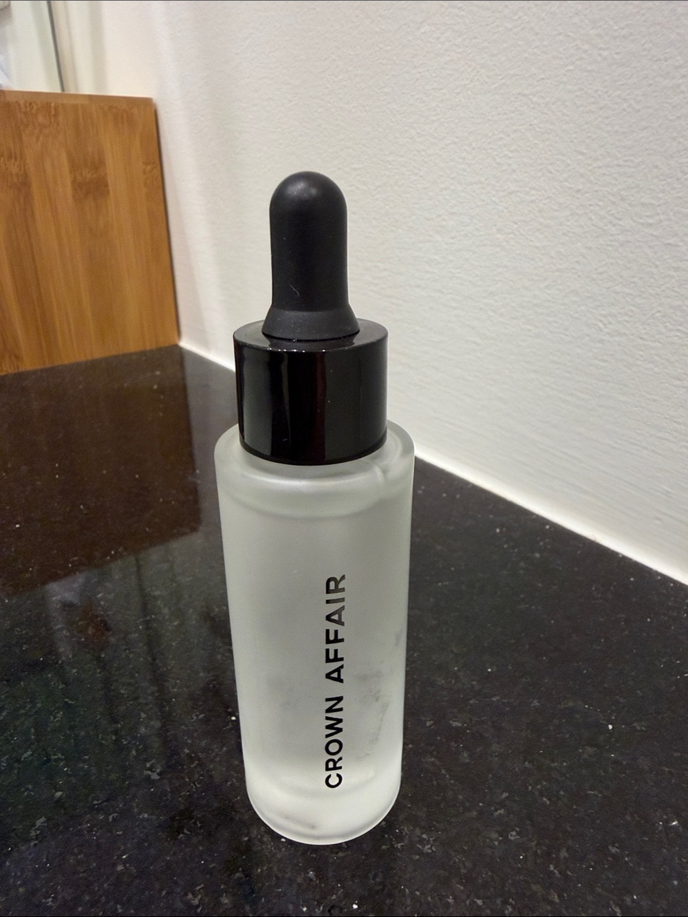CROWN AFFAIR Hydrating Hair Oil